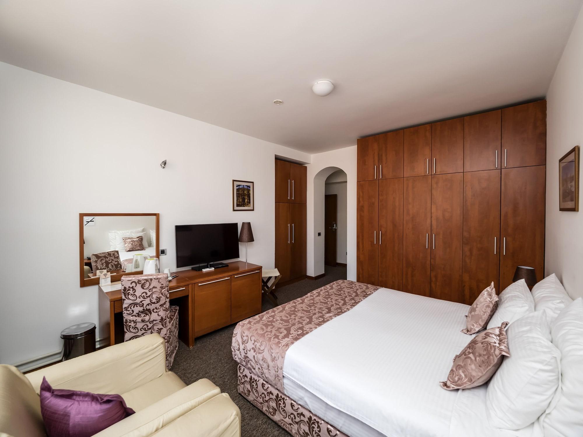 Garni Hotel Le Petit Piaf Belgrad Zewnętrze zdjęcie