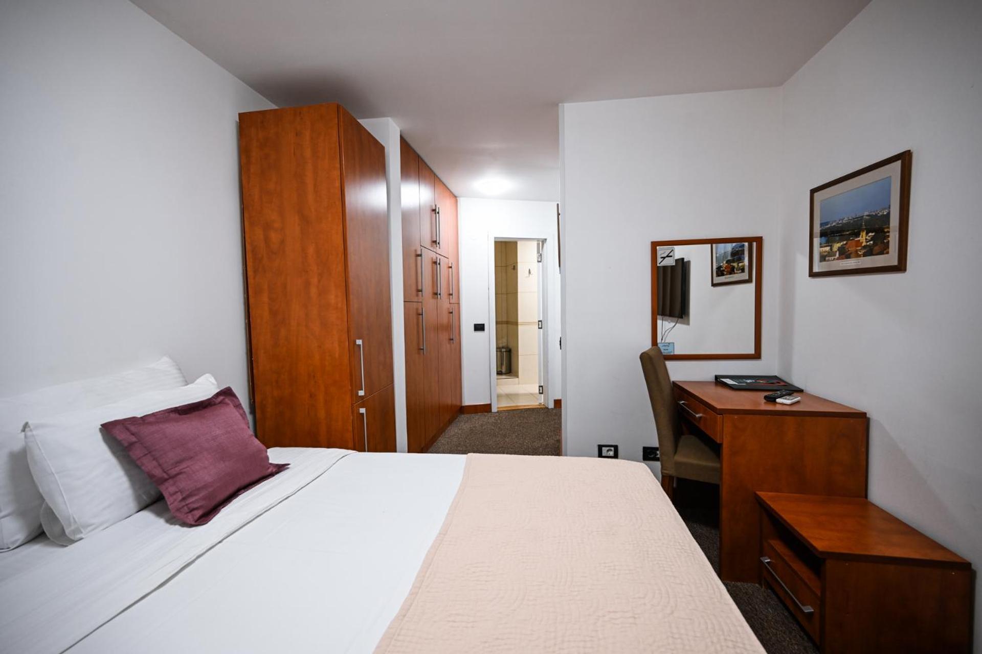 Garni Hotel Le Petit Piaf Belgrad Zewnętrze zdjęcie