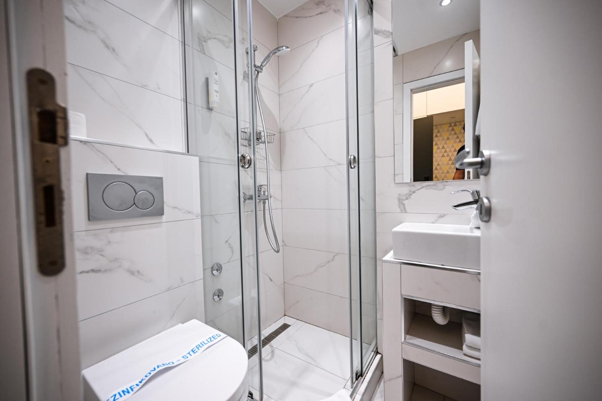 Garni Hotel Le Petit Piaf Belgrad Zewnętrze zdjęcie